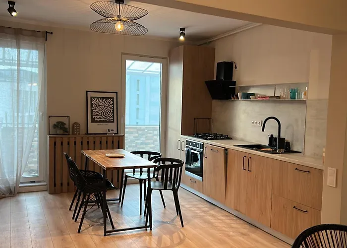 T6 Urban Energy Apartment Bucureşti